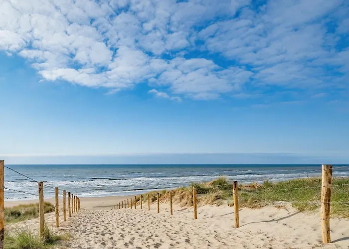 Lola's Beachhouse Noordwijk