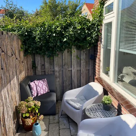 Tatil Evi Lola's Beachhouse Noordwijk
