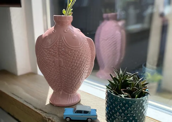 Lola's Beachhouse Дом отдыха *